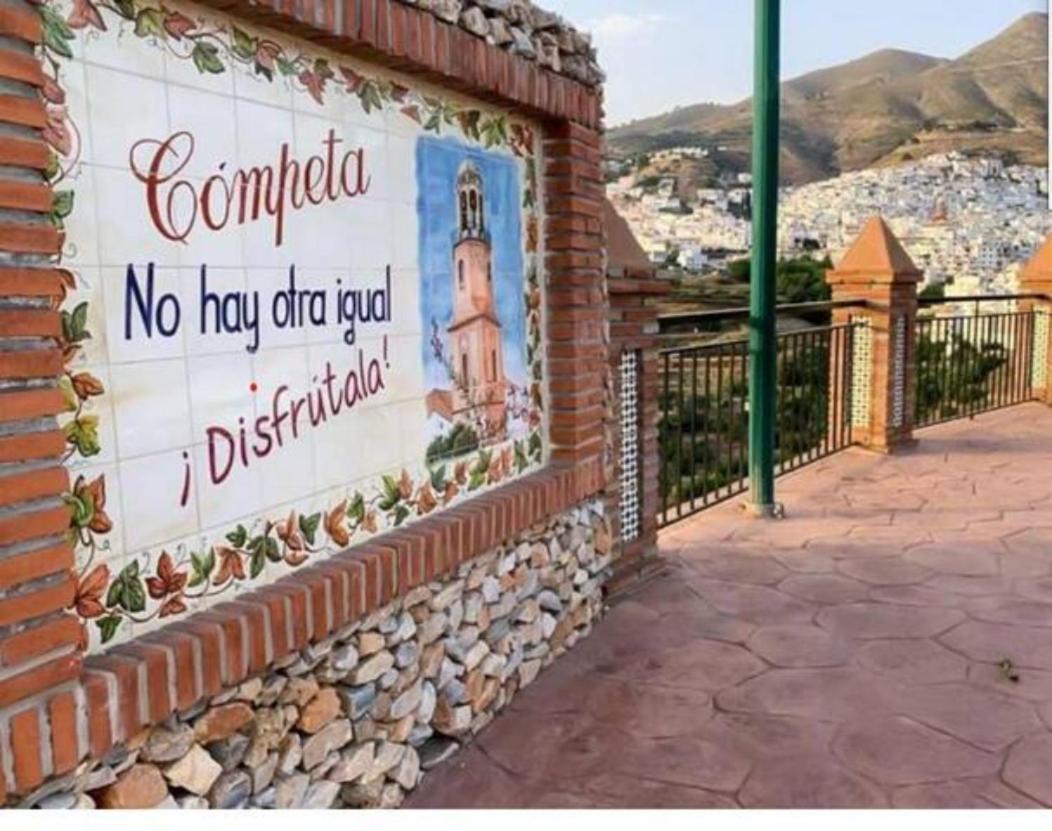 Casa Marlo, Spacious House In The Lively Centre Of Cómpeta Esterno foto